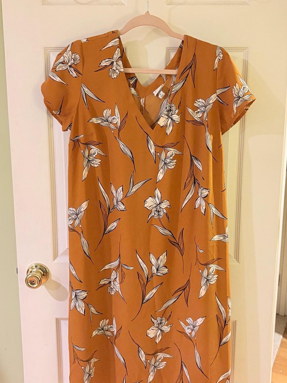 a new day Rust Floral V-Neck Maxi Dress